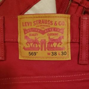 Red Levi's Mens Jean's 569 38×30